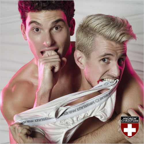  andrewchristian ʿڿ ά  ǿ