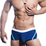 ƷAndrewChristianʱƴɫϵֲħҴʿƽӾ