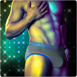 aussiebum  BLINK